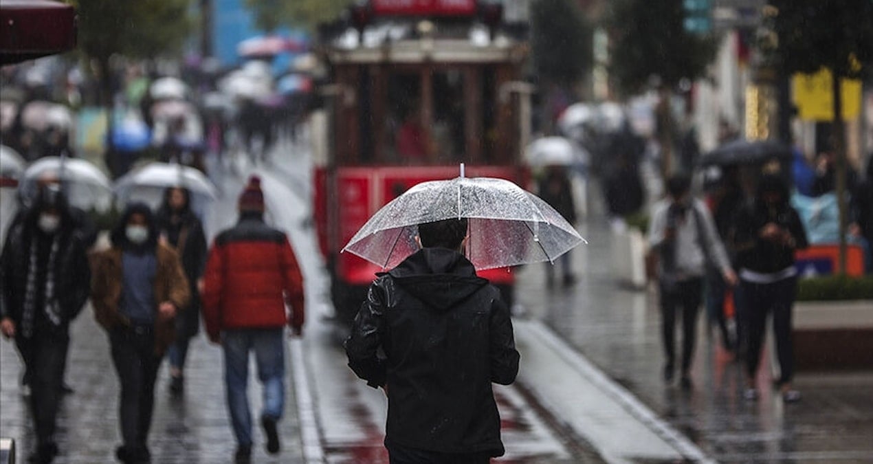 akomdan-istanbul-icin-kritik-saganak-uyarisi-Xsctv9FA.jpg