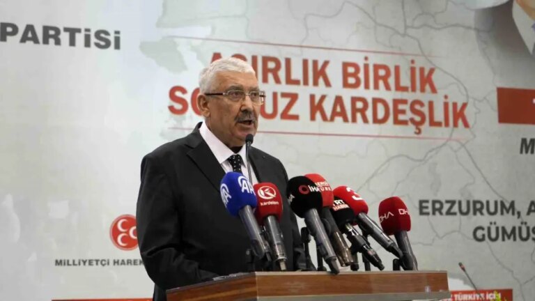 terorsuz-turkiye-icin-mill-birlik-ve-dayanisma-bulusmalarina-erzurumdan-start-verildi-wAn2FOx1.jpg